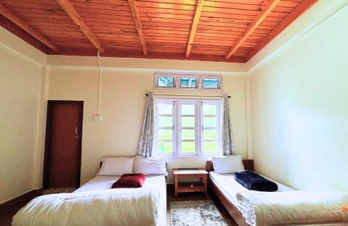 Along House | Mountain Homestay Mechukha