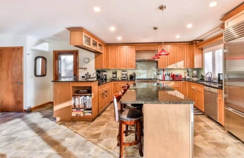 Maplecrest House | Mountain house w/stunning views & gourmet kitchen 7 mi to Windham 9 to Hunter