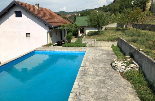 Konjic House | Mountain house with pool “Prenj”