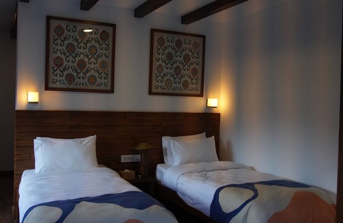 Manang Hotel | Mountain Lodges of Nepal Manang