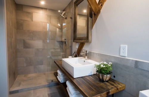 Killington Hotel | Mountain Meadows Lodge