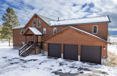Pole Creek Meadows House | Mountain Peak 4 Bedroom Home by RedAwning