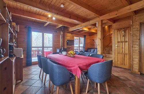 La Joue du Loup Ski Chalet | Mountain ski chalets in “La Joue Du Loup' in Le Dévoluy (Hautes-Alpes)