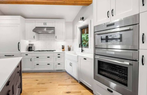 Nicklaus North House | Mountain-view chalet w/fireplace & hot tub