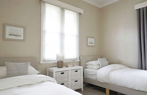 West Tamworth Cottage | Mountain View Cottage