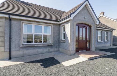 Ballymoney House | Mountain View