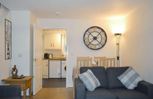 Rhiwbryfdir House | Mountain View