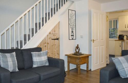 Rhiwbryfdir House | Mountain View