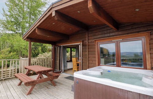 Rhayader Cottage | Mountain View
