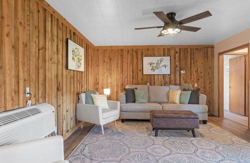 Custer House | Mountain View Gem BHBungalows #2