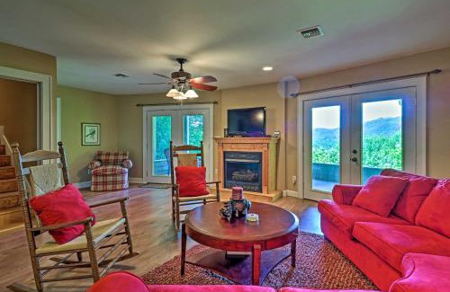 Bryson City House | Mountain View Home Hike, Raft, Golf and More!