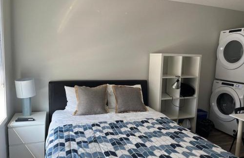 Canmore Apartment | Mountain View Studio in Town
