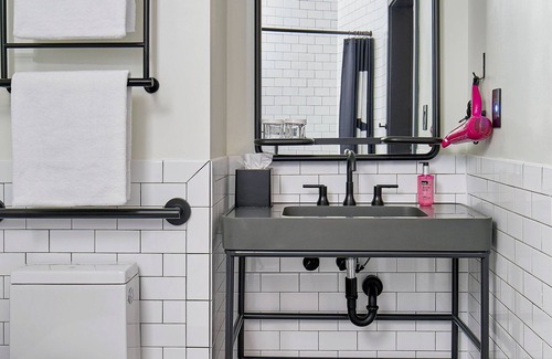 Short North Hotel | Moxy Columbus Short North