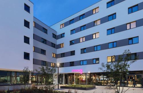 Bahrenfeld Hotel | Moxy Hamburg Altona