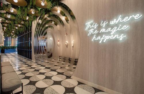 Bowery Hotel | Moxy NYC Lower East Side