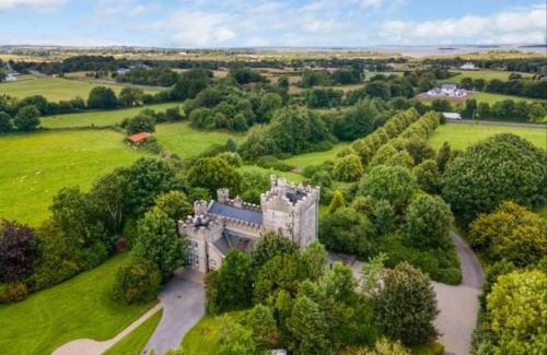 Curraghboy House | Moyvannan Castle on 7 Acres