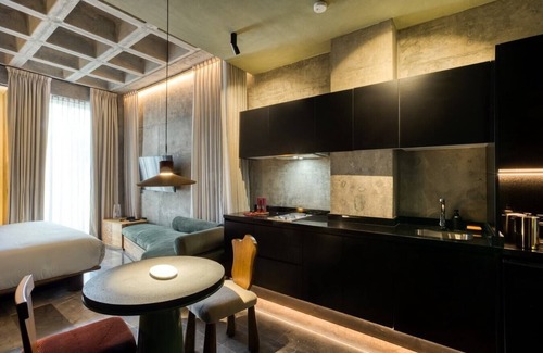Roma Norte Apartment | Mr. W | Modern Loft in La Roma @ Alvaro Obregon