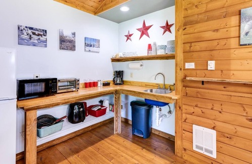 Maple Falls House | Mt. Baker Lodging Cabin 71 – SLEEPS 4!