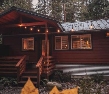 Verlot House | Mt Pilchuck River Cabin