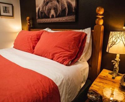 Verlot House | Mt Pilchuck River Cabin