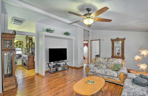 Redding House | Mtn Gate Guest House about 6 Mi to Shasta Lake!