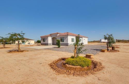 Casa Grande House | Mtn Views Spacious Family Home in Casa Grande!