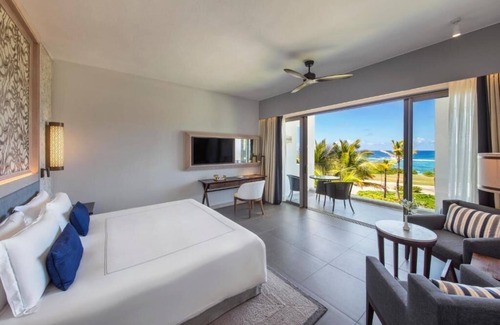 Plaine Magnien Hotel | Relax & Unwind in Coastal Luxury | Anantara Iko Mauritius Resort | 3 Units