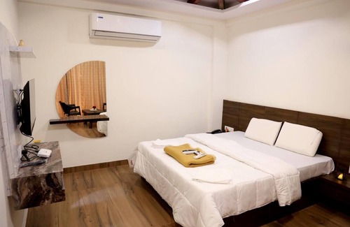 Nagaon Hotel | Mudra Villa & Resort