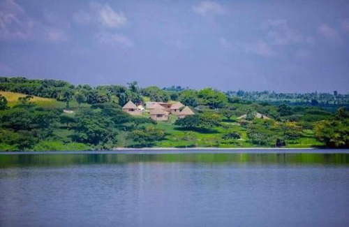 Rwamagana Hotel | Muhazi Flowers Beach & Resorts