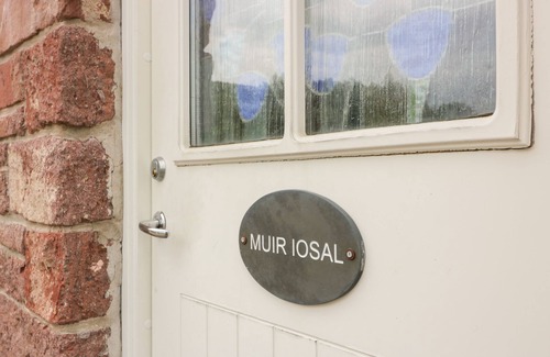 Murthly Cottage | Muir Iosal