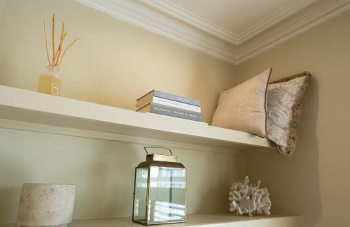 Lytham St. Anne's House | Mulberry Cottage - Cosy 3 Bed Cottage near Lytham Windmill