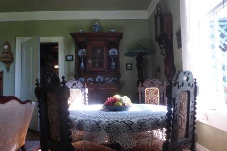 Mulberry Bed & Breakfast | Mulberry Lavender Farm and B&B