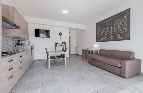 Isola Sacra Apartment | Mungo - One Bedroom Apartment, Sleeps 4