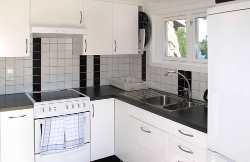 Asarum House | Munkhalla Utsikten by Interhome