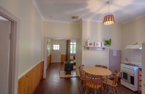 Southampton House | Murphy's Cottage