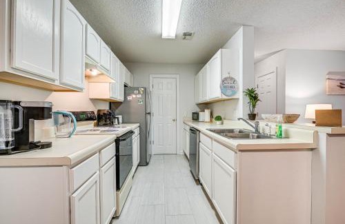 Murrells Inlet Apartment | Murrells Inlet Condo with Pool Access, Near Beach!