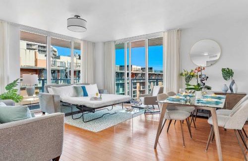Coconut Grove Apartment | MVR - Coconut Grove-s Oasis of Comfort and Elegance