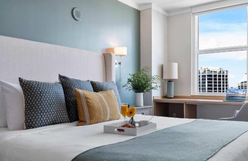 Coconut Grove Apartment | MVR-Why Compromise You Deserve This Stay