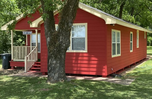 Baton Rouge House | My Lil Red House.