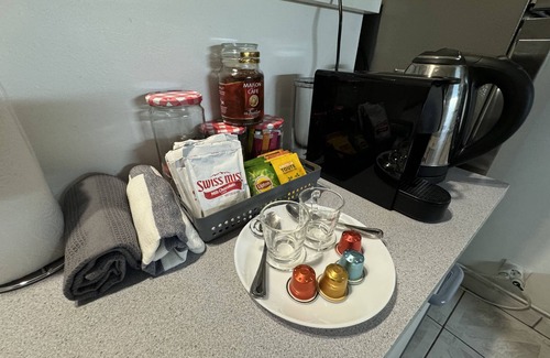 Pa'ofa'i Apartment | My Lodge 1-bedroom apartment with WiFi, AC , Private Parking