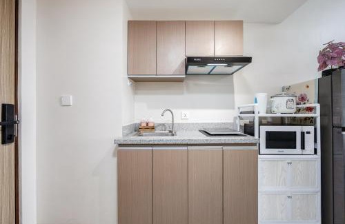 Lahug Apartment | MY Modest Condo with Balcony - BE Residences near IT Park Cebu