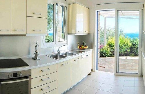 Pirgi Villa | My Rental Homes - Villa Aspro with swimming pool with jacuzzi, terrace sea view