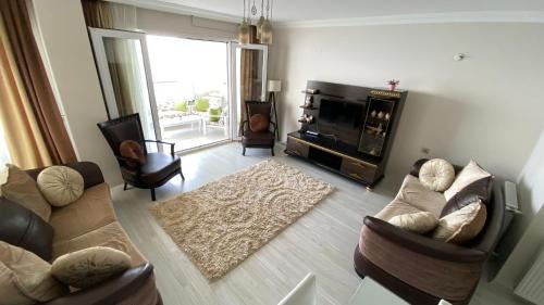 Akcaabat Apartment | My White Houses