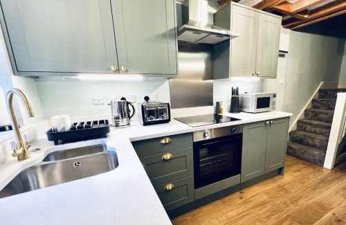 Crowdecote House | Mycock Cottage