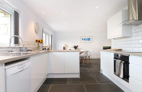 Chysauster Cottage | Myles View