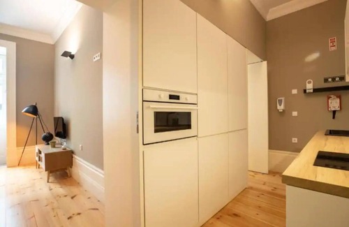Centro / Baixa Apartment | MyStay Porto Bolhão - Pool & Garden