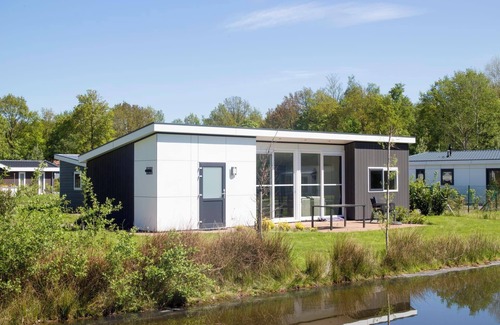 Susteren House | n/a