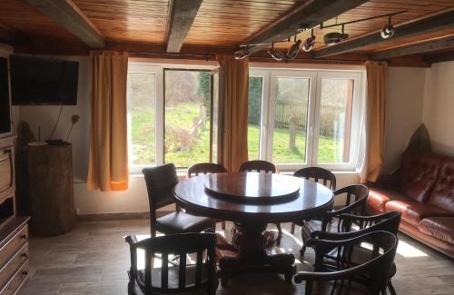 Polzov House | NA SAMOTĚ U LESA