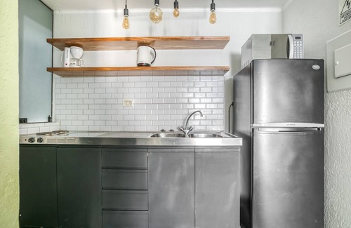 Leuro Hotel | NAIA Miraflores