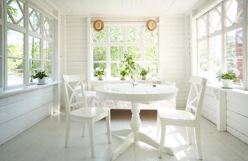 Vaajakoski Bed & Breakfast | Naissaaren Villa Valo